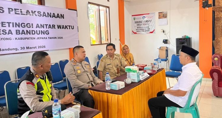 Kapolres Jepara Blusukan Musdes PAW, Tokoh Desa Diminta Jadi Penyejuk Suasana