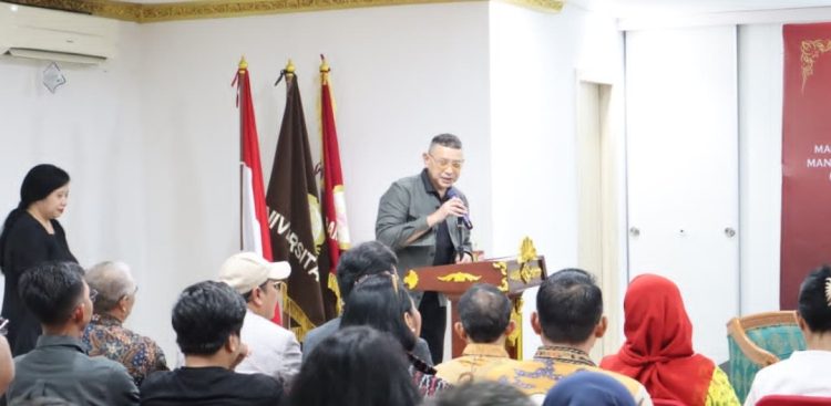 Tempur dan Ruang Digital, Dr. Yoga : Modern Iran, Israel dan AS