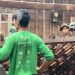 Detik – Detik Rumah Petani di Pati Ambruk Saat Dibongkar, Ini Penyebabnya