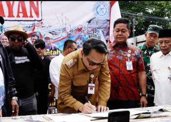 Nelayan Pati Turun ke Pendopo, Tuntut BBM