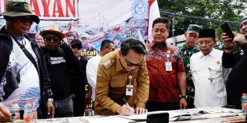 Nelayan Pati Turun ke Pendopo, Tuntut BBM