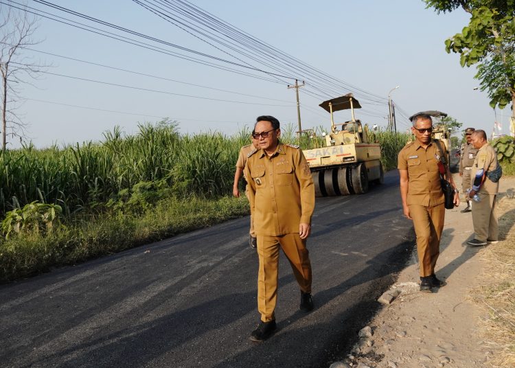 Jalan Tlogowungu-Bapoh Ditinjau, Plt Bupati Pastikan Anggaran Jalan 2027 Naik